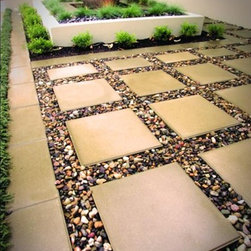 Loose Pebbles - Products