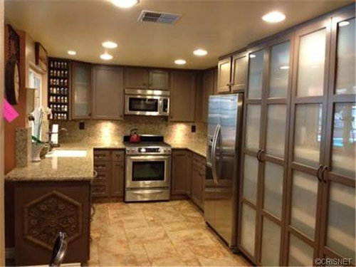 Kitchen Reveal - Brown Painted Kitchen