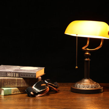 Creating the Perfect Workstation: Selection and Sharing of Table Lamps