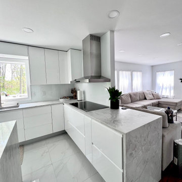 Mahwah, NJ Custom Made Ultra Modern Kitchen Project