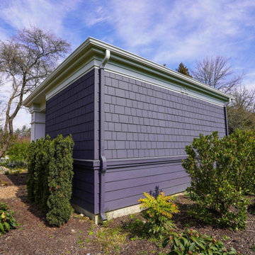 Exquisite Charcoal Grey Siding Design | Medina, WA