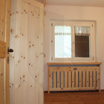 Camera da letto in legno di Cirmolo