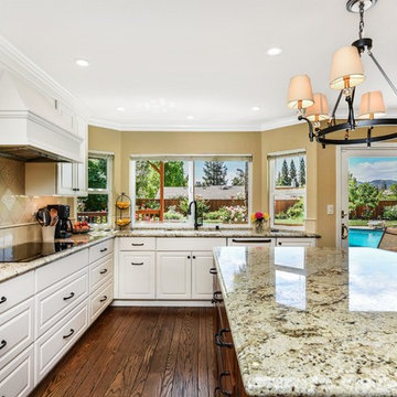 Traditional Kitchen