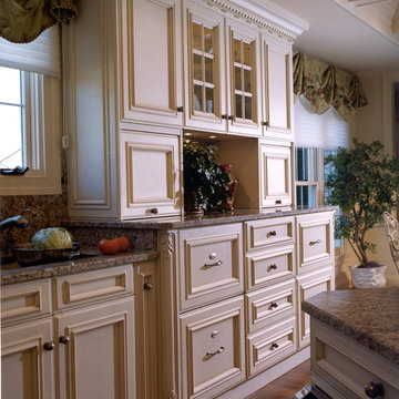 Traditional Kitchens
