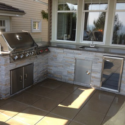 Custom BBQ Islands from Manufacturer - Outdoor Grills