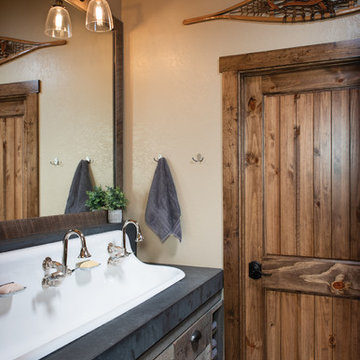 Eye-catching Timber Cabin: Meadow Creek, Colorado