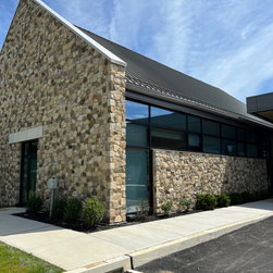 QuarryCut Stone - 50%Brown 50%Dark - Irregular 11 - Siding And Stone Veneer