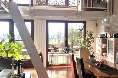 Verkauft:Sonnige Galerie-Wohnung mit Dachterrasse und herrlichem Blick ins Grüne