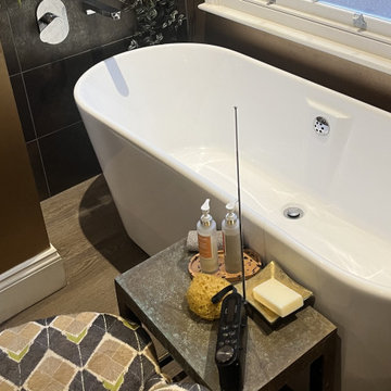 Luxury Bathroom - Private House