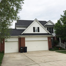 Owens Corning Oakridge Twilight Black - Roofing And Gutters