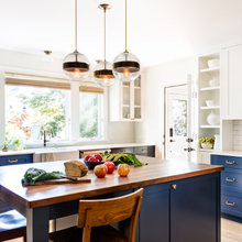 Kitchen grey counter