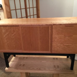 Hikido Cabinet - Products