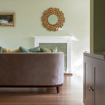 Elegant living room in leafy Wimbledon