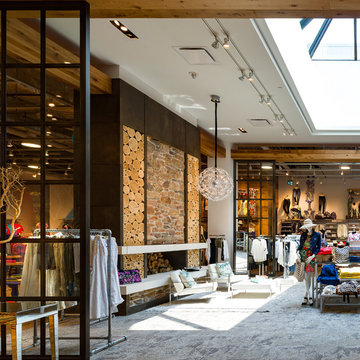 RETAIL BUILD & INSTALL