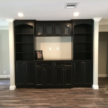Traditional two toned kitchen- Winters area
