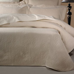 Barcelona Matelasse Bedspread - Products