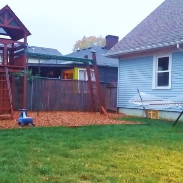 Woodstock Craftsman Cottage Rain Garden