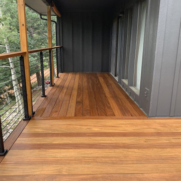 Cumaru Hardwood Deck with Custom Railing in Cascade