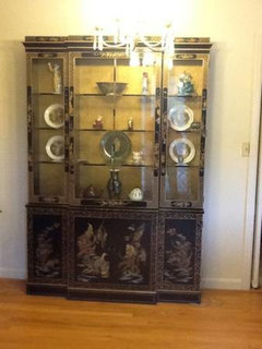 Drexel heritage Chinoiserie china cabinet for 100 who wants it