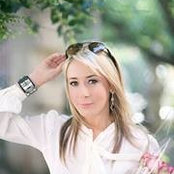 Danielle Ficheras foto
