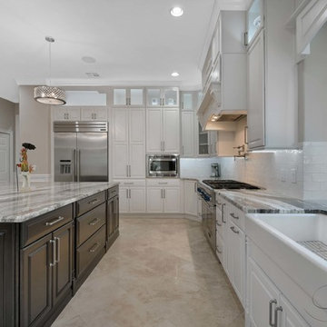 Spacious Transitional Kitchen