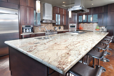 Example of a trendy kitchen design in Austin