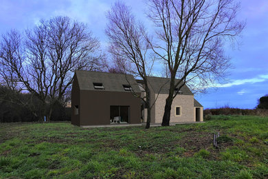 Design ideas for a contemporary home design in Brest.