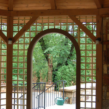 Crescent Drive Garden Gazebo
