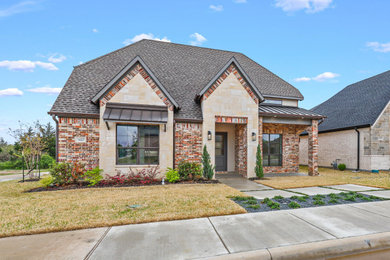 Inspiration for an industrial exterior home remodel in Dallas