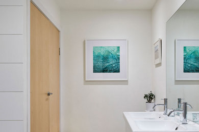 Inspiration for a contemporary home design remodel in London
