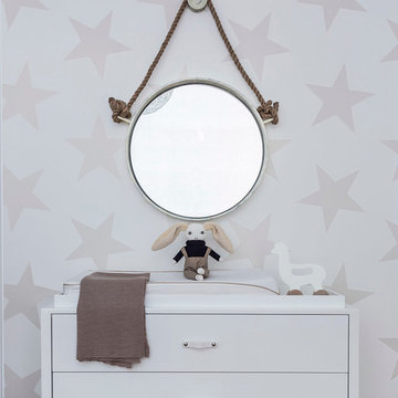Oliver's Neutral Star Nursery