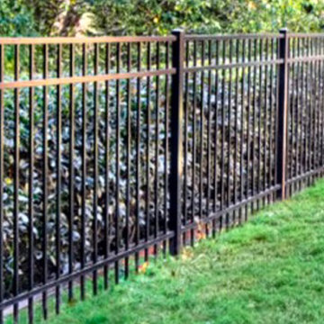 Fence [4]