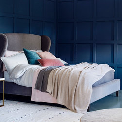The Penelope - Winged Headboard Upholstered Bed - Furniture