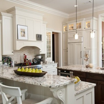 Ecuador White Kitchen