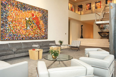 Example of a minimalist living room design in Chicago
