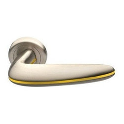 Carmen Handle by Manital - Door Hardware