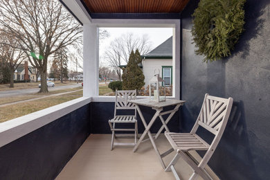 Inspiration for a porch remodel in Minneapolis