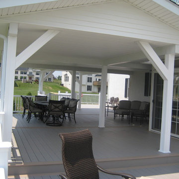 Hilltown Deck