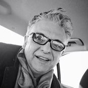 Yvon Renaud's photo