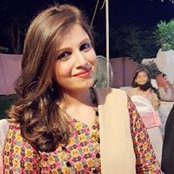 Sarah Khan's photo