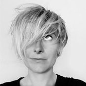 Sarah Meenh's photo