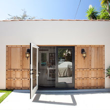 Pool house