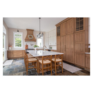 Siler City Home - Farmhouse - Kitchen - Raleigh - by Ida Hernandez