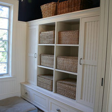 Powder room entry