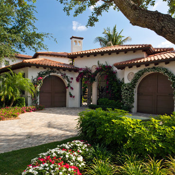 Custom Private Residence in Naples, FL by BCBE