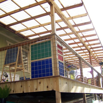 Trex Deck, Cedar Rails and Trellis, Hogwire