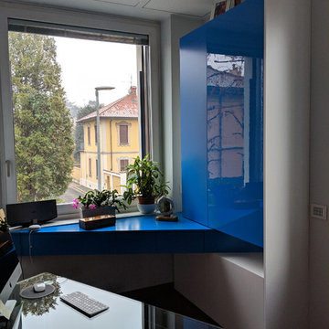 Studio in blu