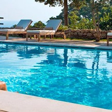 What makes swimming pool kits, a better option than concrete pools?