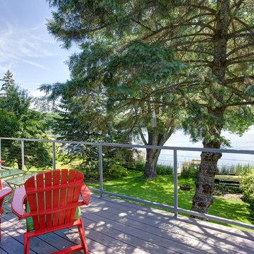McCarron Lake House Contemporary