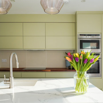SURREY KITCHEN & DINING ROOM DESIGN & RELOCATION